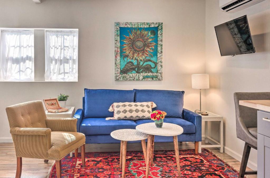 Wade Hampton House | Claires Cottage about 4 Mi to Downtown Greenville!