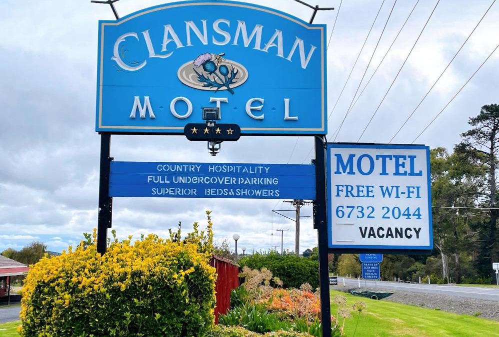 Glen Innes Hotel | Clansman Motel