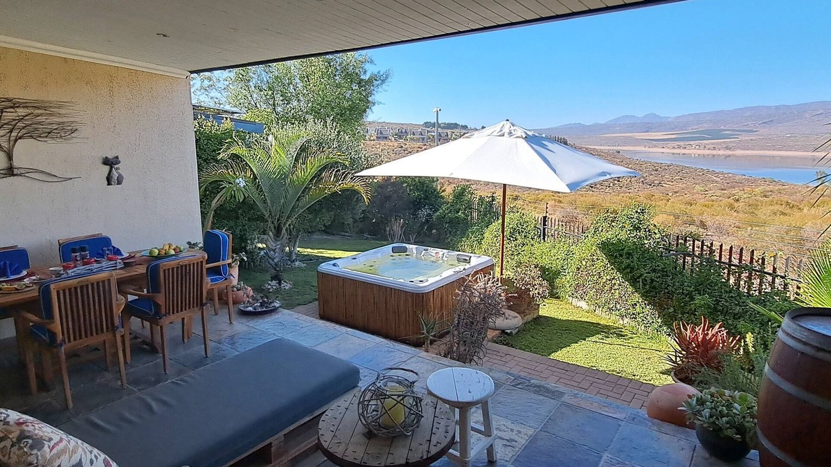 Cederberg House | Clanwilliam Oasis - Naturism, Boating, Hiking & more. Adults only.