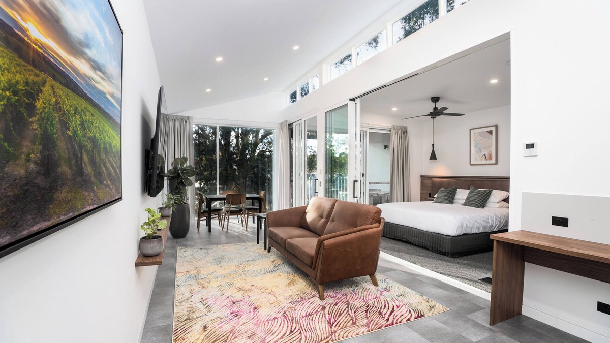 Clare Apartment | Clare Hillside Apartments