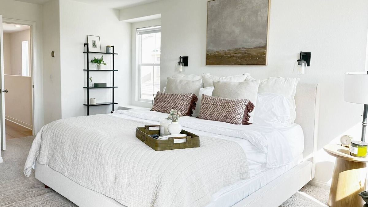 Upland Villa | Claremont Colleges Ontairo Mills Villa min of 30 nights booking required