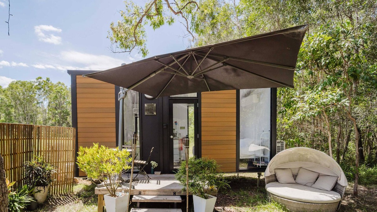 James Creek House | Clarence Farm Stay by Tiny Away