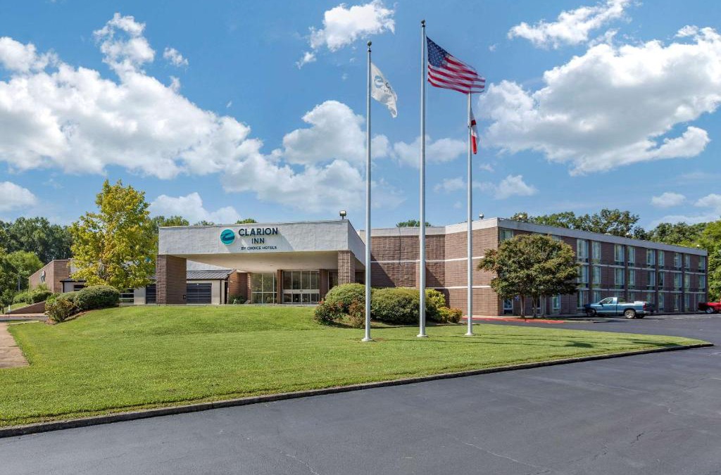 Sheffield Hotel | Clarion Inn Sheffield Muscle Shoals