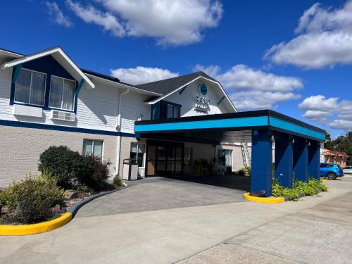 Jasper Hotel | Clarion Pointe
