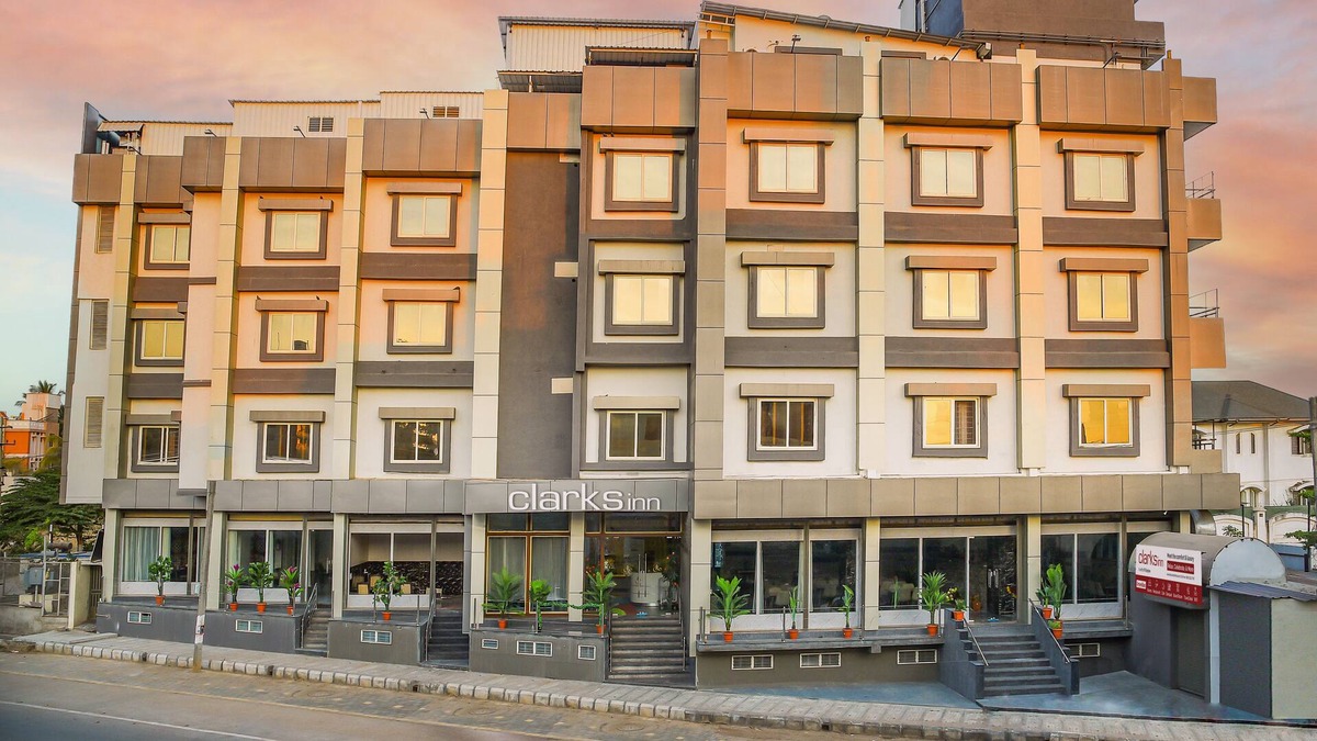 Davanagere Hotel | Clarks Inn Davanagere