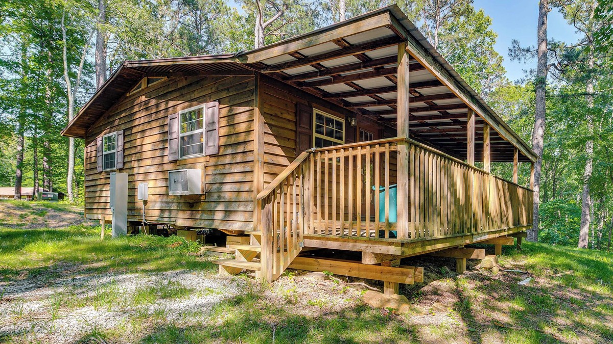 Clarkson Cabin | Clarkson Cabin - 17 Mi to Mammoth Cave Nat’l Park!