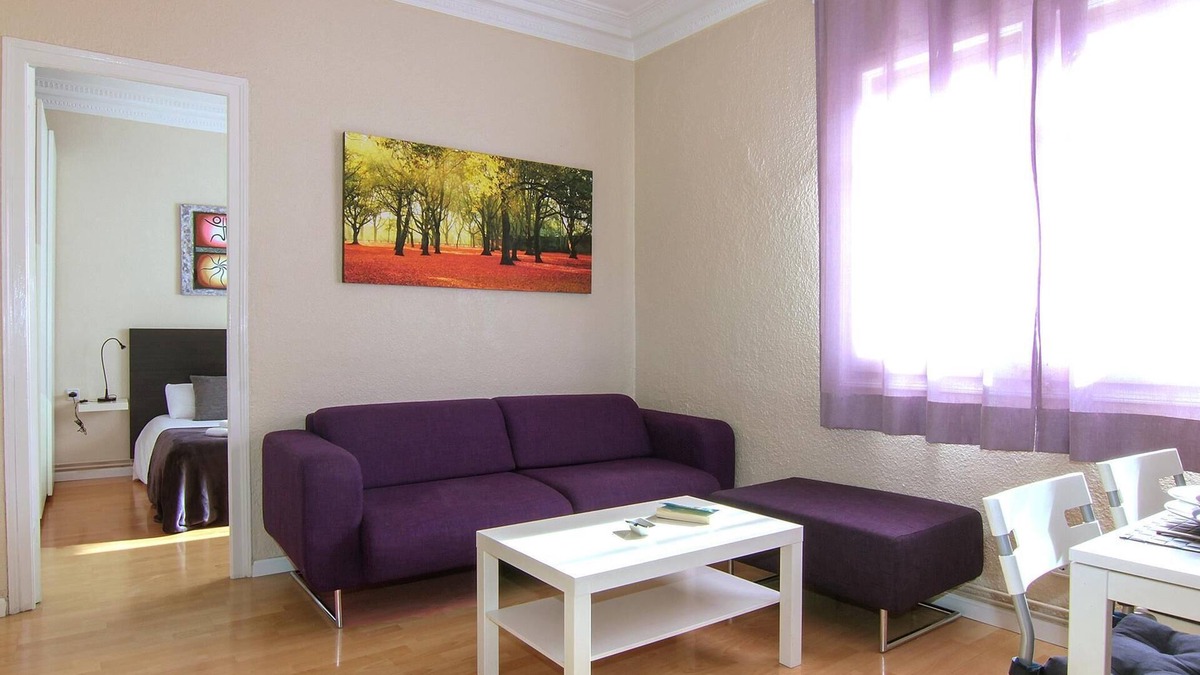 Navas Apartment | CLASSBEDROOM BARCELONA SAGRERA APARTMENT