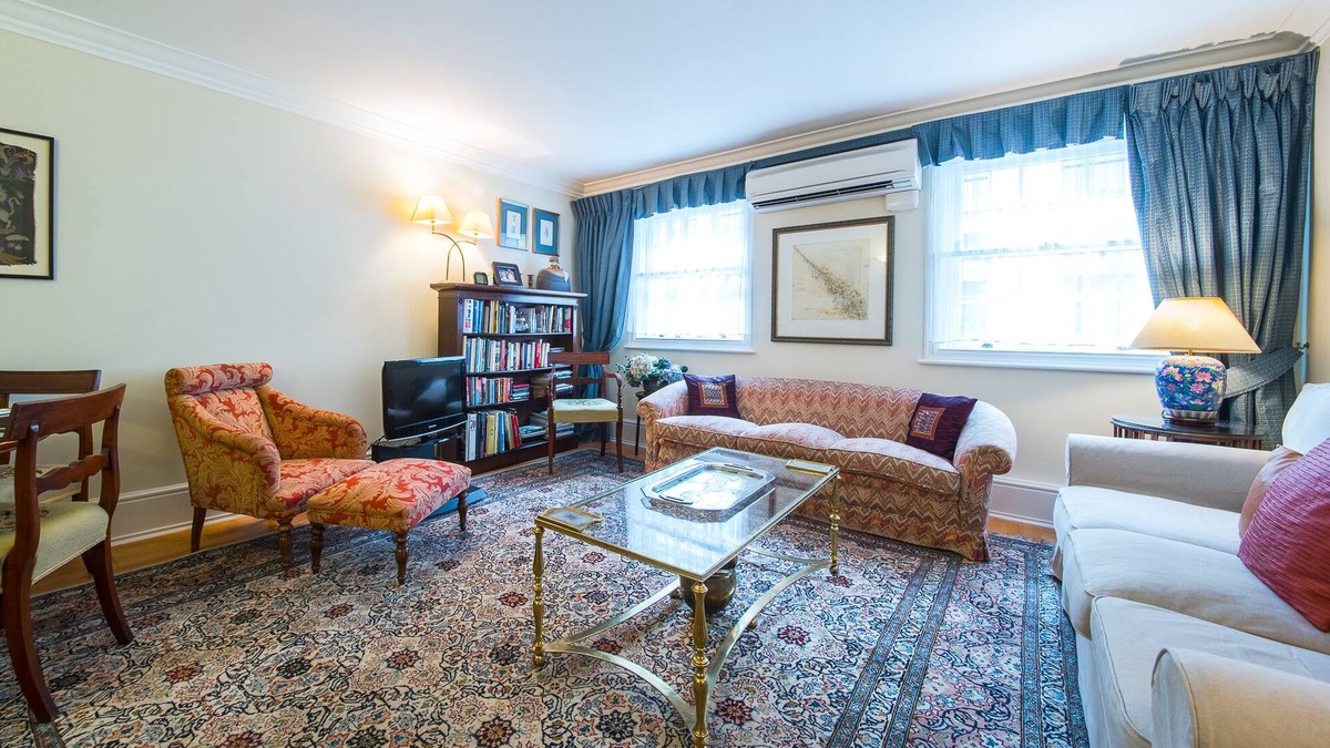 Mayfair Apartment | Classic 2 bed apartment in magnificent Mayfair