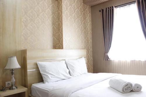 Cibaduyut Apartment | Classic 2BR Apartment at Mekarwangi Square Cibaduyut By Travelio