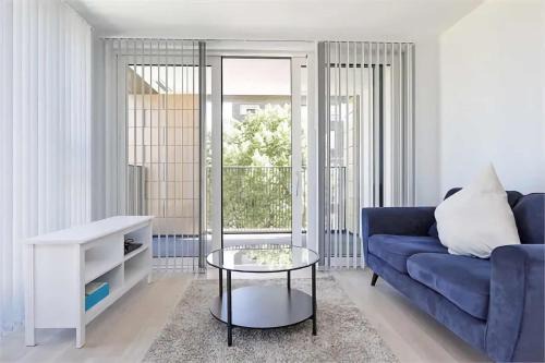 Elephant and Castle Apartment | Classic and Elegant 2 Bedroom Flat