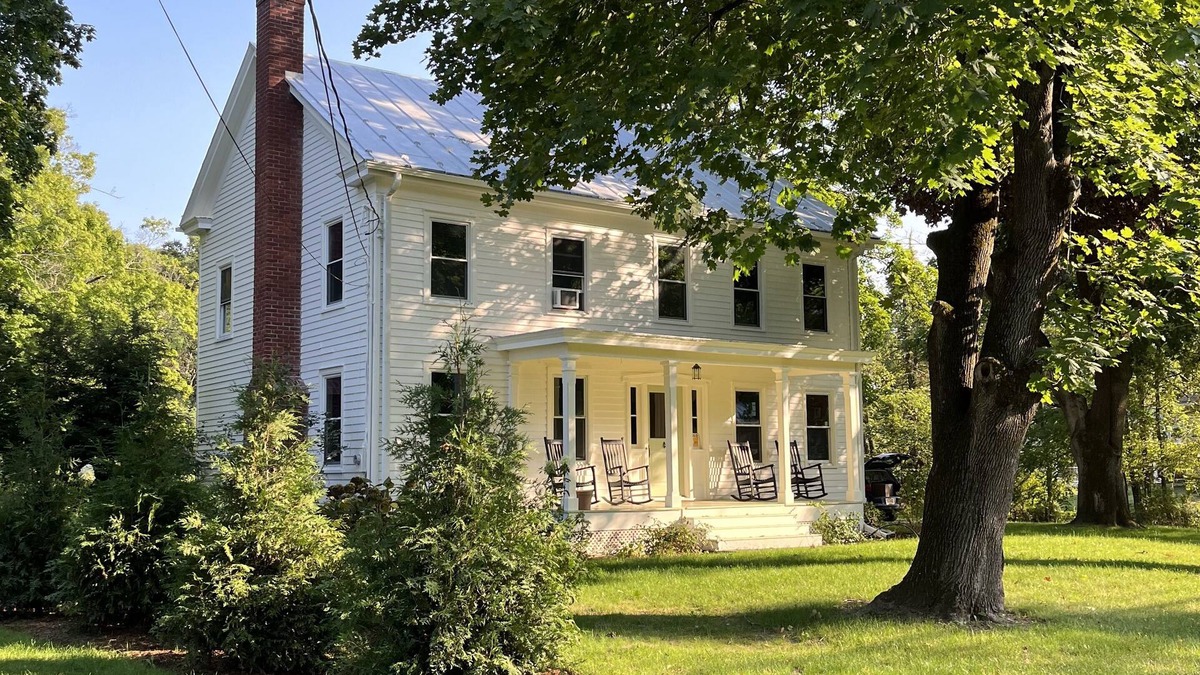 Livingston Other | CLASSIC COLUMBIA COUNTY FARMHOUSE