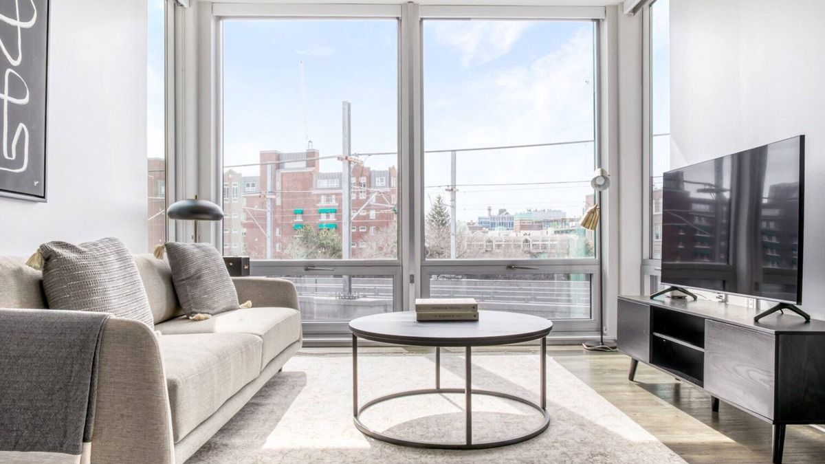 East Cambridge Apartment | Classic East Cambridge 2BR w/Gym & W/D, near Lechmere T, by Blueground