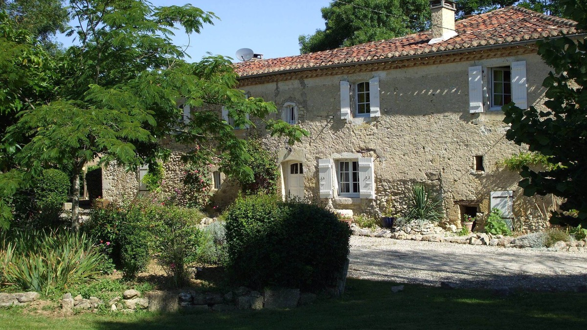 Gers Other | Classic, fully renovated Gers farmhouse (c.1790) in a secluded, peaceful valley