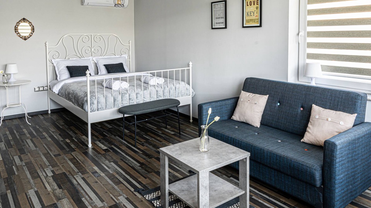Plovdiv Center Apartment | Classic, modern with a hint of glam studio, 5 minutes from center