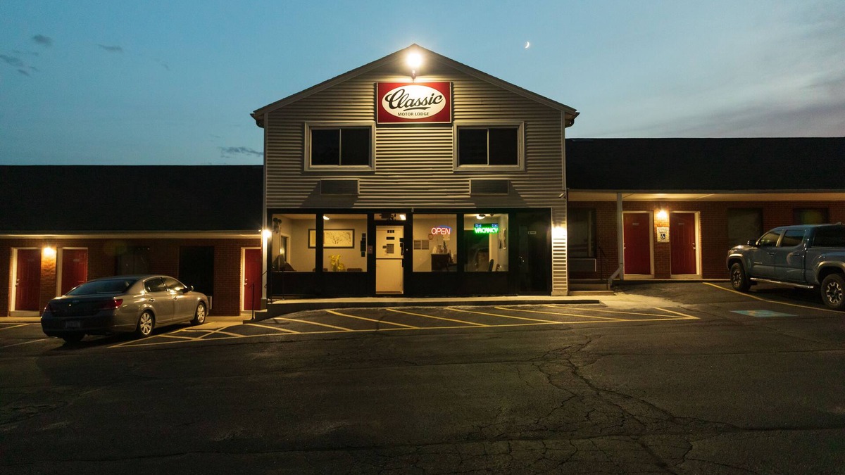 West Greenwich Hotel | Classic Motor Lodge West Green