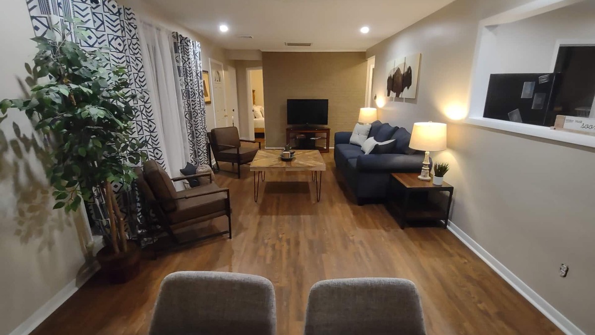 Cheektowaga House | Classic Ranch close to the Buffalo Airport