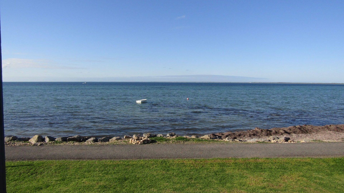 Para Wurlie House | Classic Shack - Absolute Beachfront. Winter off peak special!