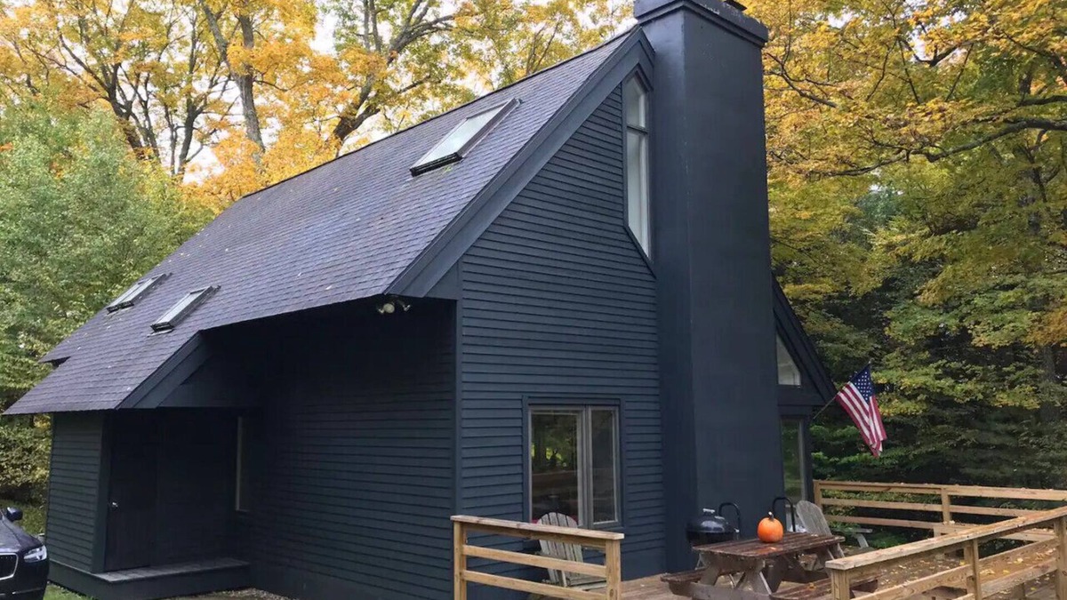 Winhall Ski Chalet | Classic Stratton Ski Chalet: Perfect for Families