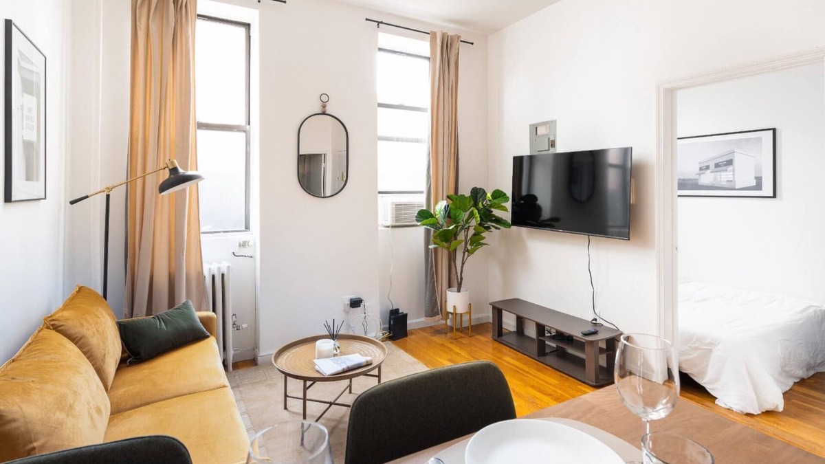 Park Slope Apartment | Classic Townhouse 1BD Park Slope, nr Prospect Park