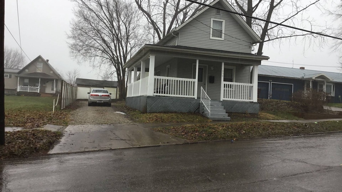 Newark House | Classic, updated house with porch & backyard