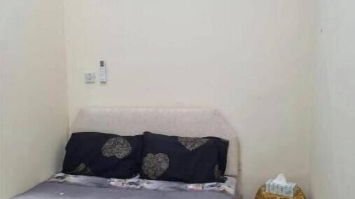 Al Ain Apartment | Classic Villa with Masters Room, 2 Economy Rooms, 2 Budget Rooms/5 units