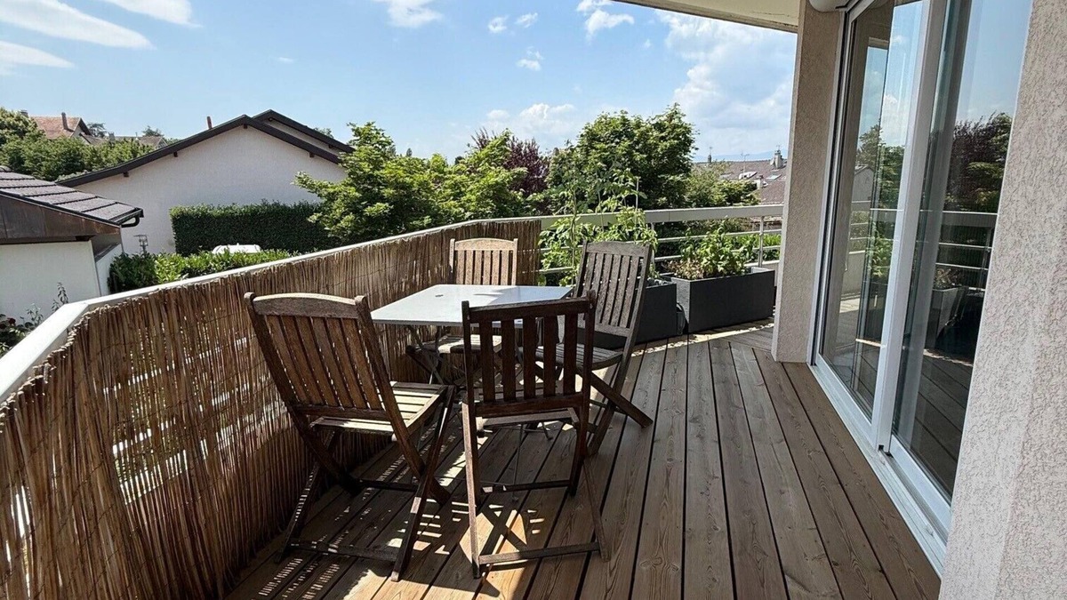 Corzent Apartment | Classified 3 stars Domaine de Corzent 50m from the lakeside - 2 bedrooms + terrace