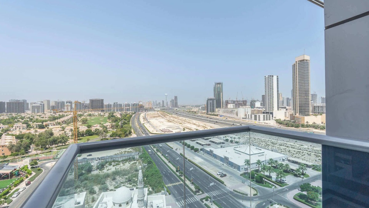 Dubai Sports City Apartment | Classy 2 Bedroom in Sports City Sleeps 4 with Pool
