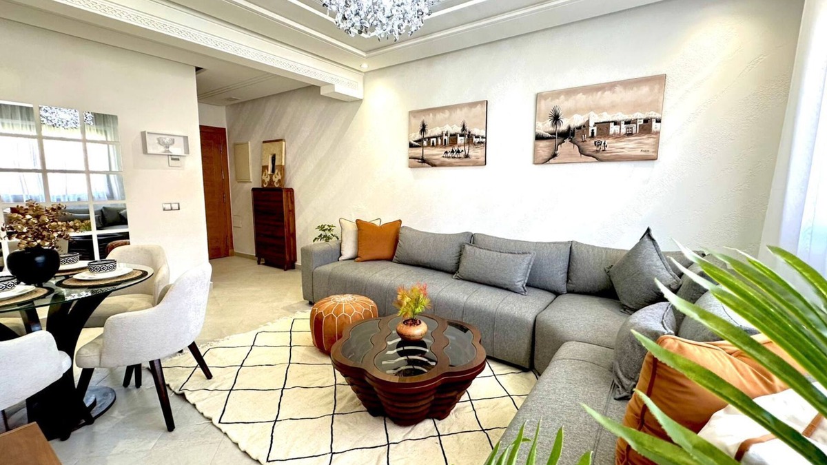 Secteur Touristique Apartment | Classy apartment in by the seaside and cabl car