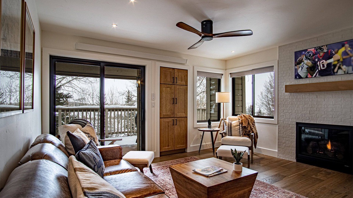Elkhorn Village Condo | Classy, contemporary, cozy, Sun Valley con with Community & Resort Amenities