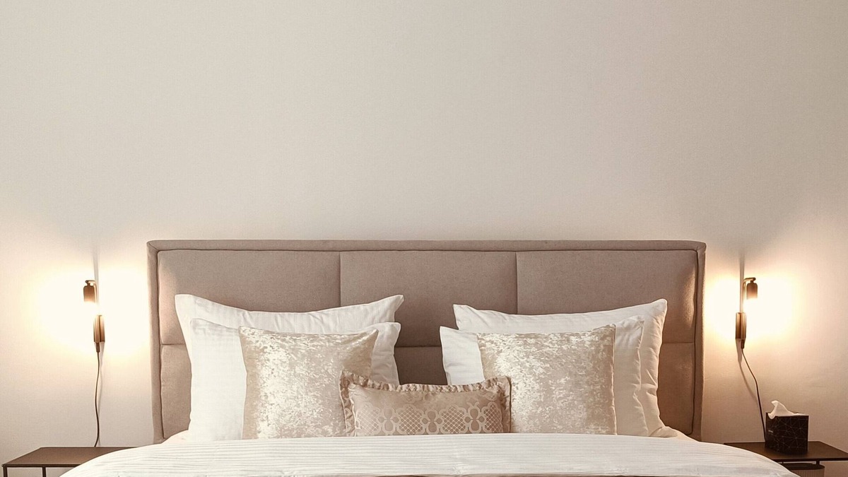 Sarajevo Apartment | Classy & Elegant 3BD Flat - Historic Building City Centre