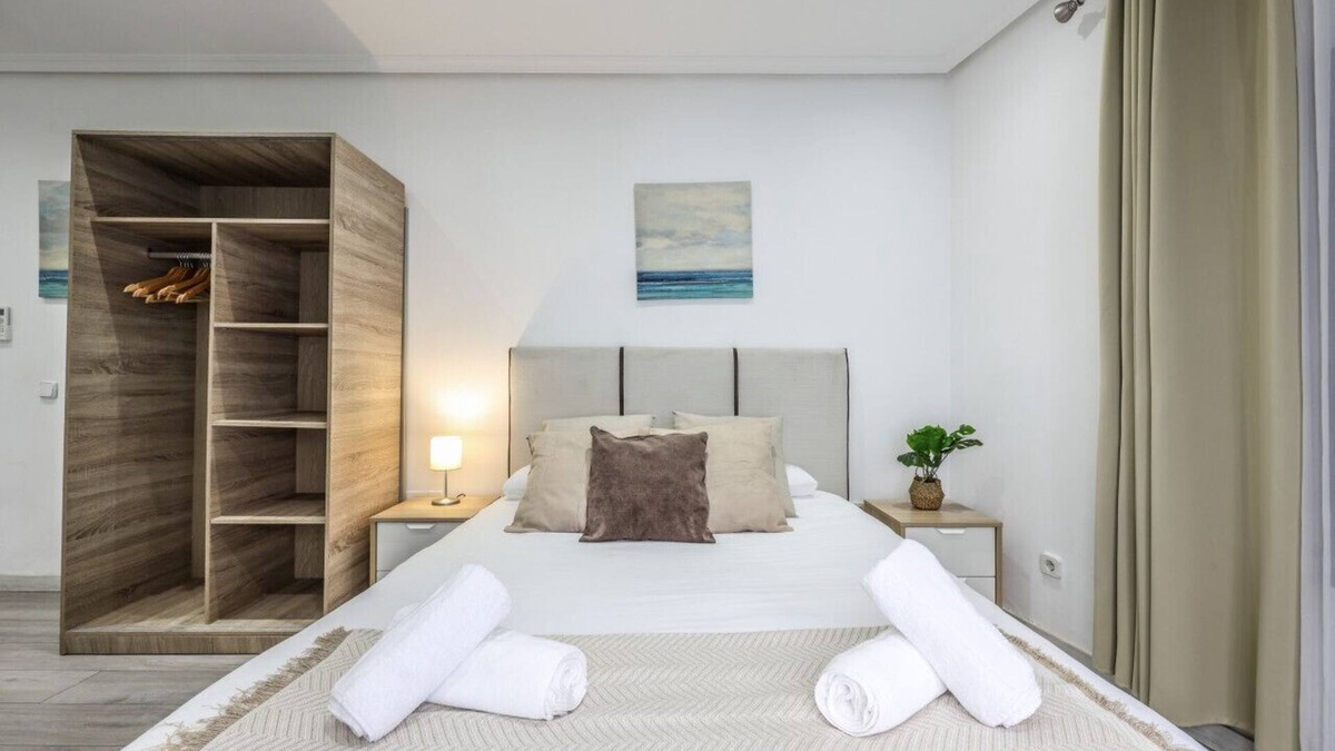 Numancia Apartment | Classy Studio close to Retiro Park, Madrid