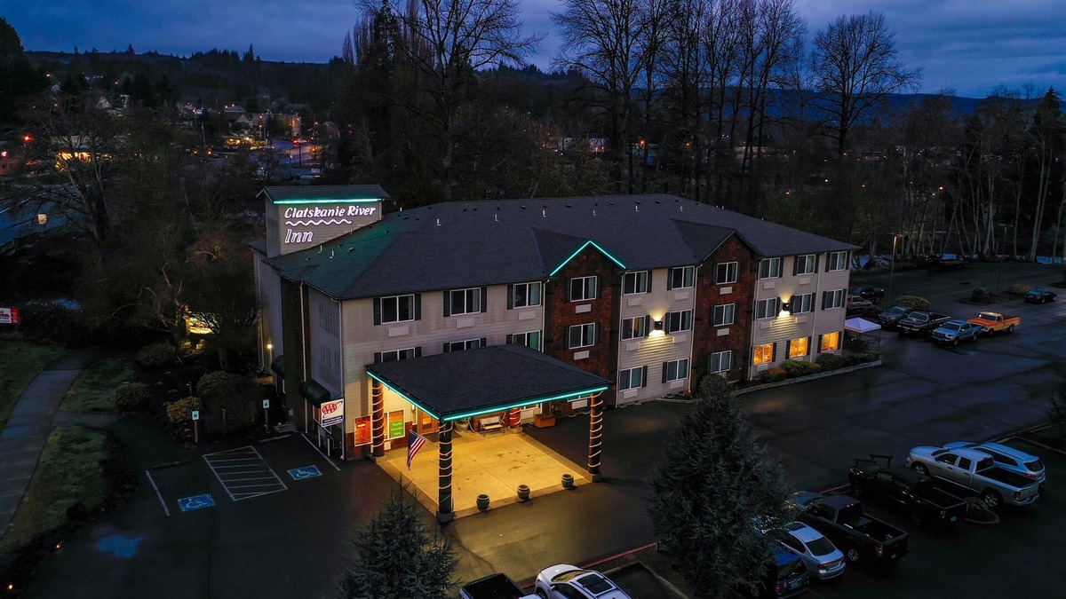 Clatskanie Hotel | Clatskanie River Inn