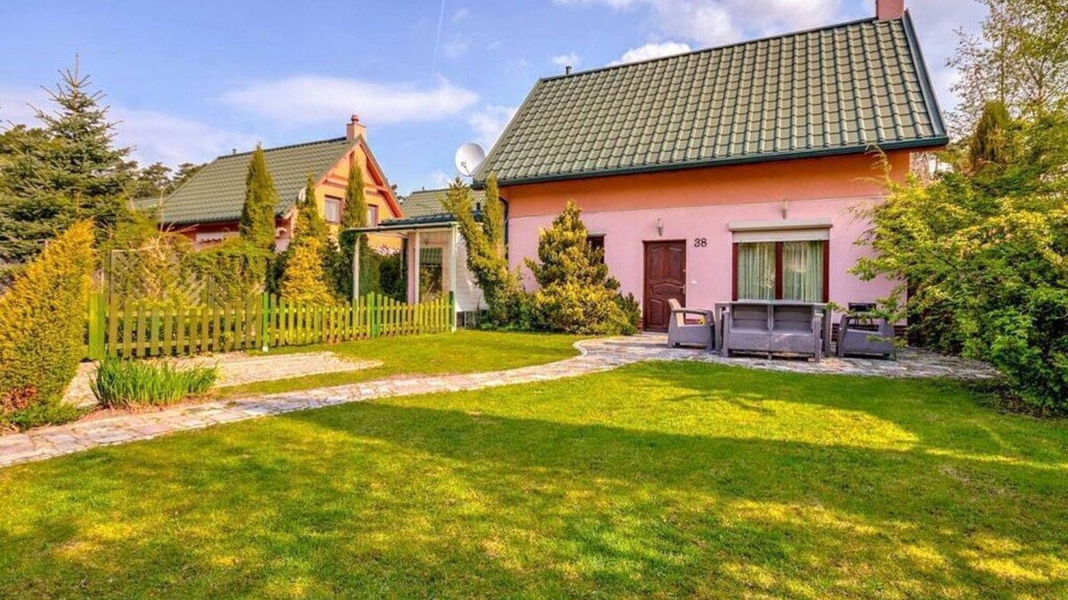 Lukecin House | Claudia Comfortable holiday residence