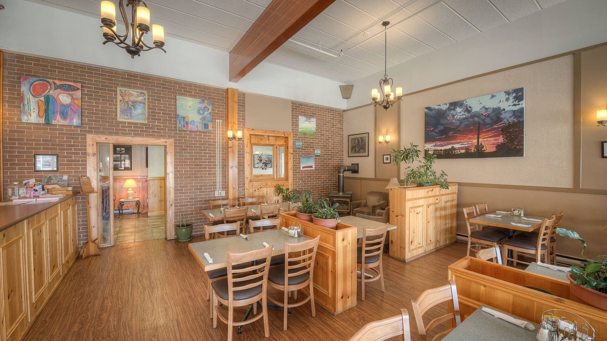 Antigonish Hotel | Claymore inn & Suites