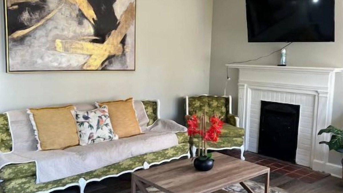 Valdosta House | Clean 2BR 1Bath Duplex in the Heart of Valdosta