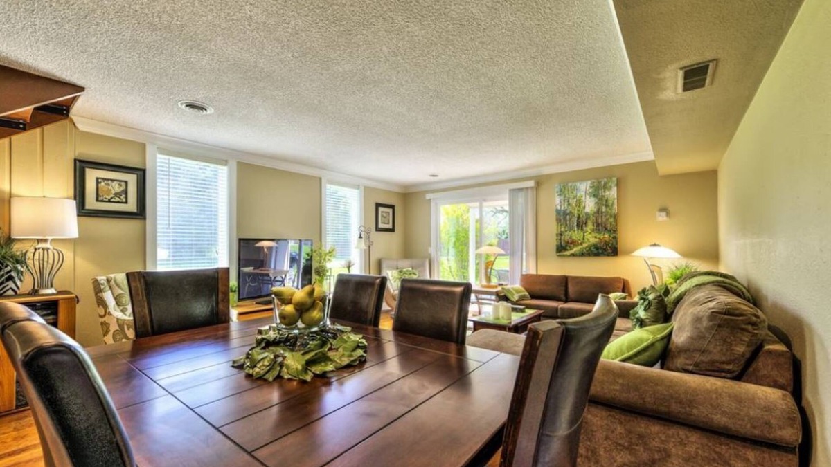 Eagle House | Clean and Close To Boise & Meridian Downtown Eagle