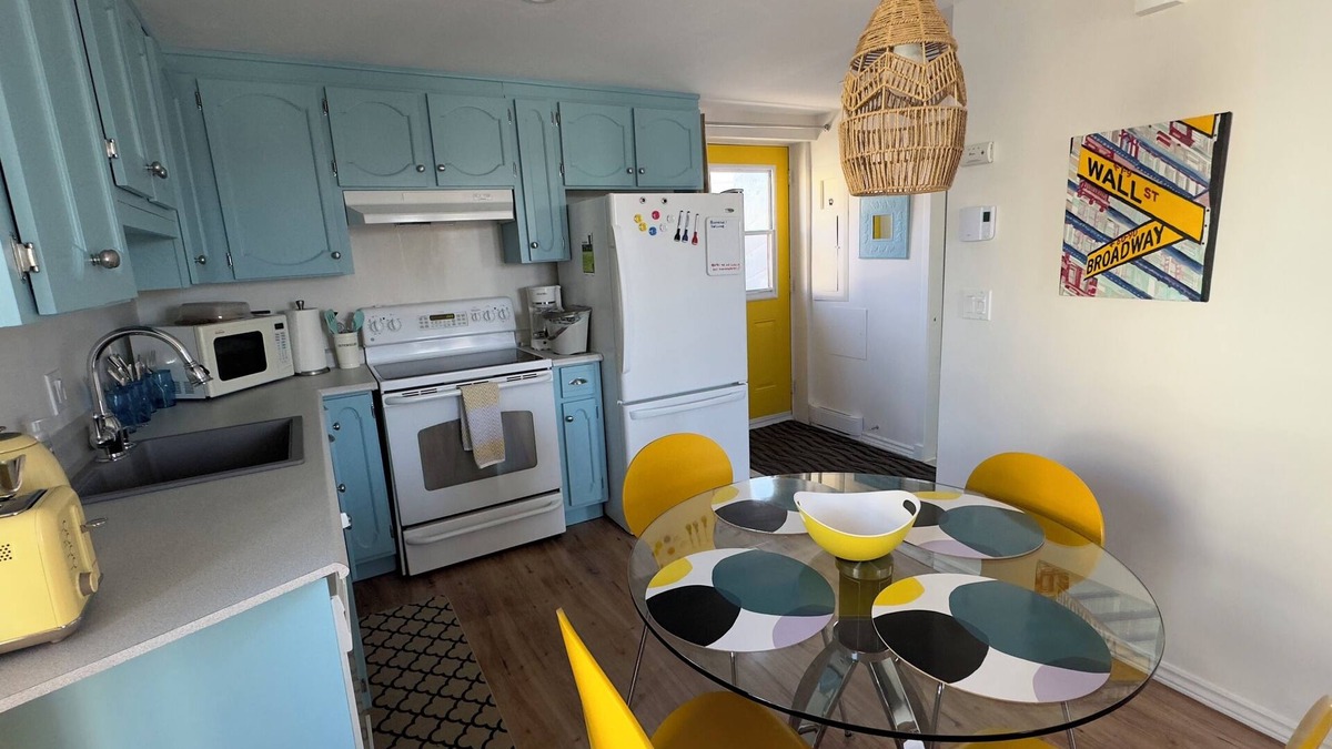 Saint-Joseph-de-Beauce Apartment | Clean Comfortable Close to services