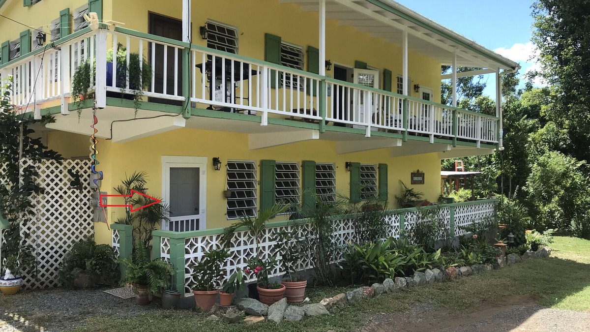 Estate Chocolate Hole and Great Cruz Bay Apartment | Clean, Comfortable and Family Friendly!