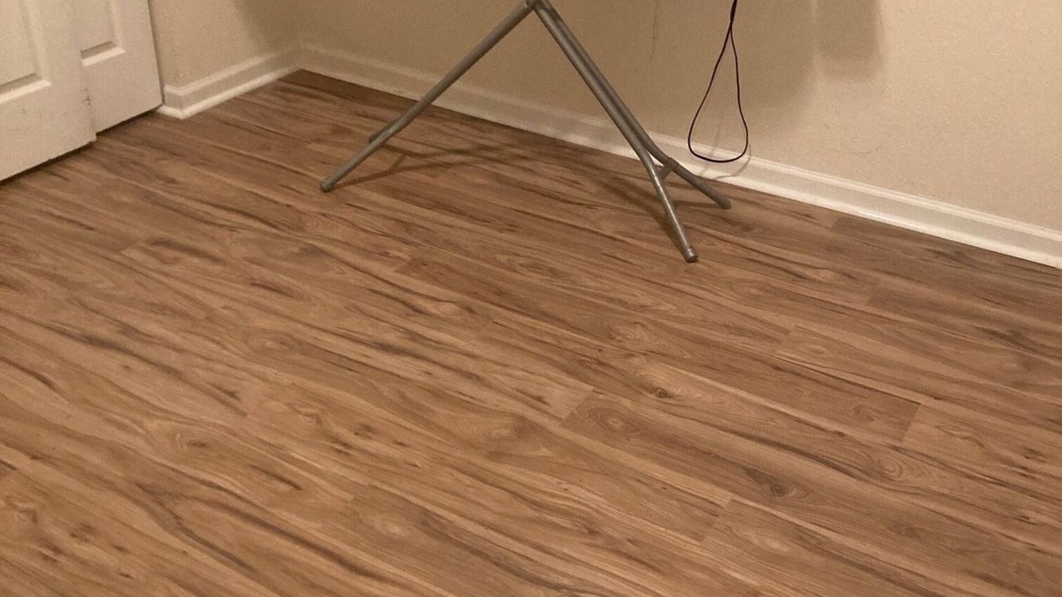 Southwyck Apartment | Clean & cozy studio in Hawthorne Hills SW suburban Toledo