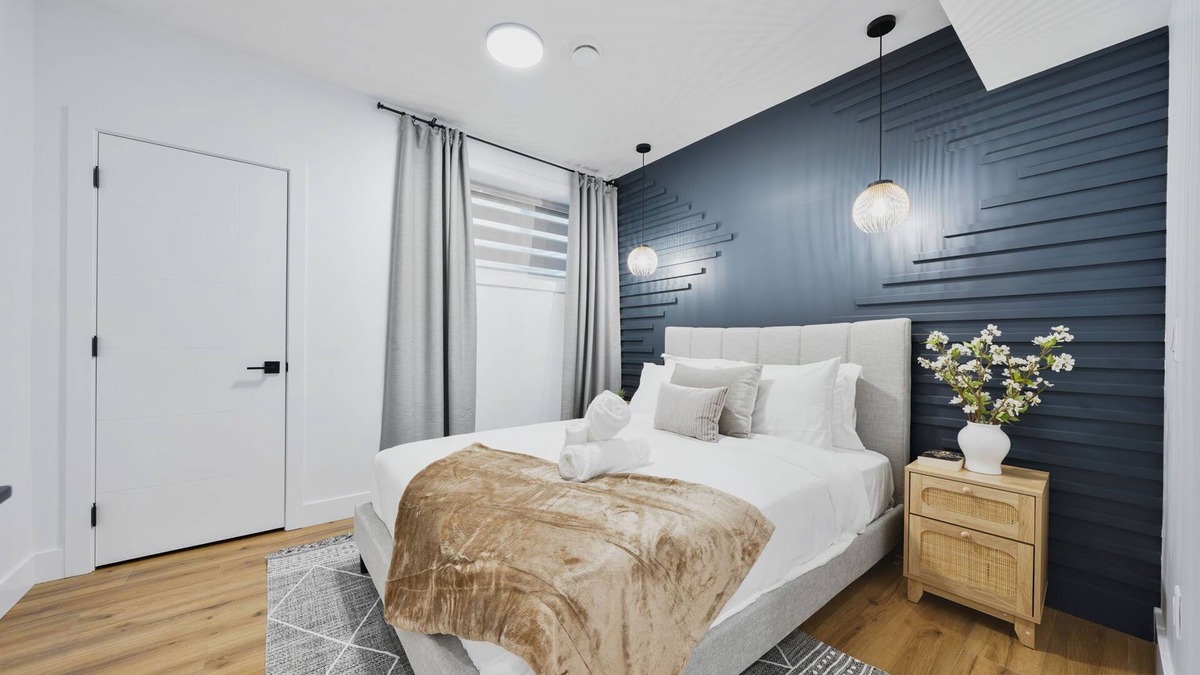 Northeast Edmonton Apartment | Clean| Exquisite| Modern| Brand New| Ravine View