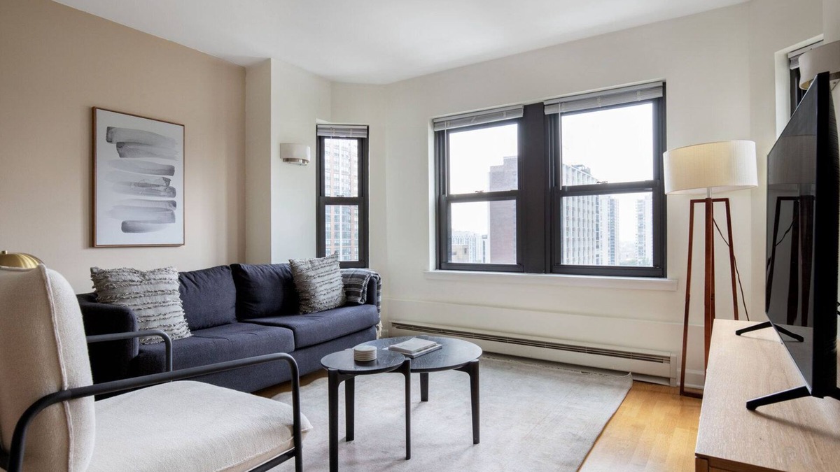Gold Coast Apartment | Clean Gold Coast 1BR w/Doorman & Gym, nr Park & Beach, by Blueground