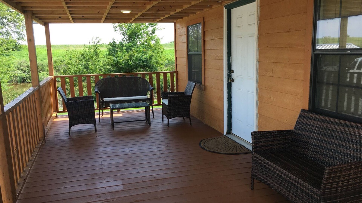 Boothville Cabin | "Clean/Maintained Fully Furnished Lodging"-Yellowfin Lodge