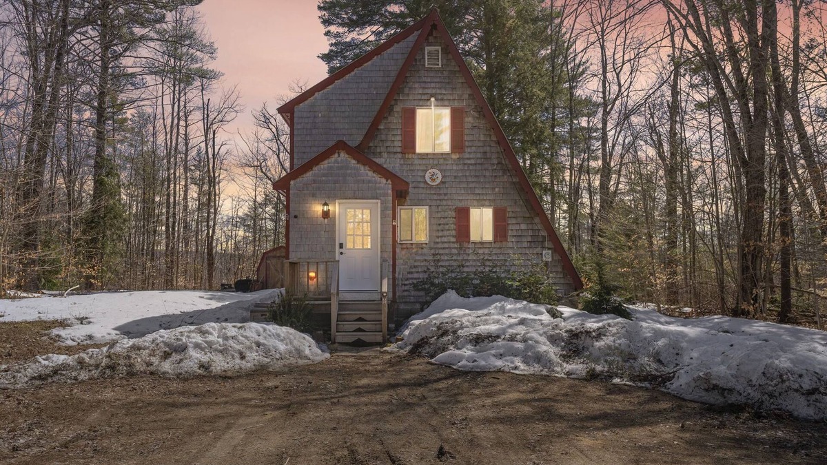 South Chatham House | Clean+Modern Cozy A-frame