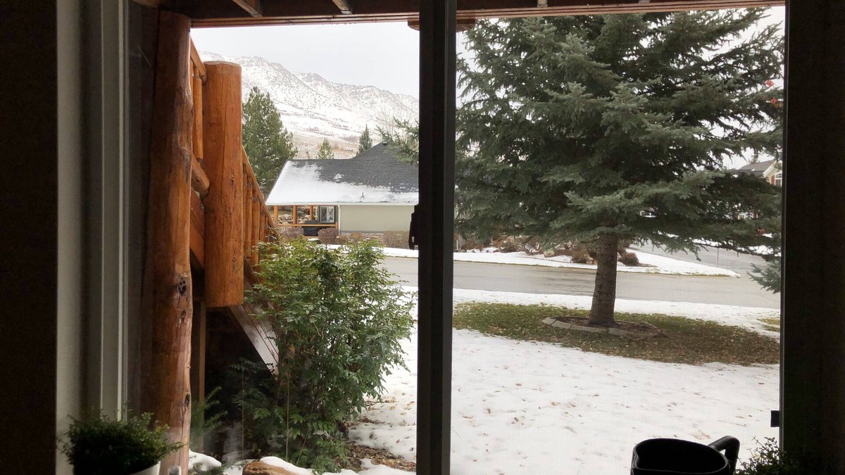 Wolf Creek Apartment | *Clean* Private Apartment Near Powder Mountain, Snowbasin, Nordic, Wolf Creek