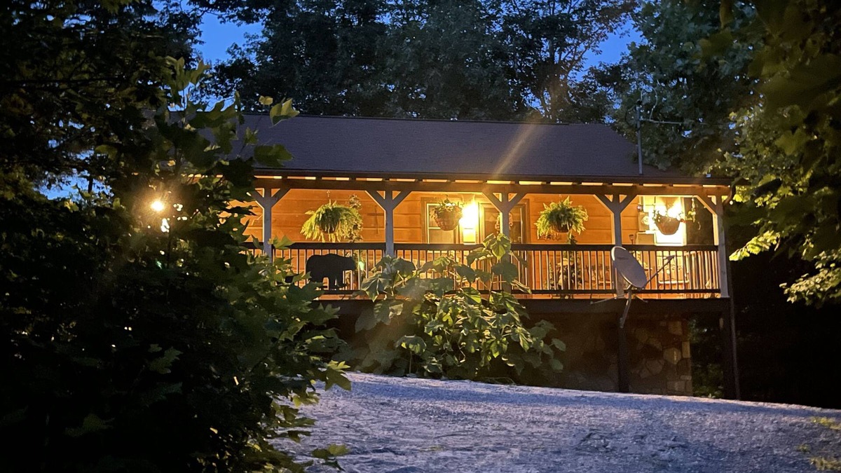 Tallassee Cabin | CLEAN Private Cabin With Incredible Rear Deck And Lake Privileges