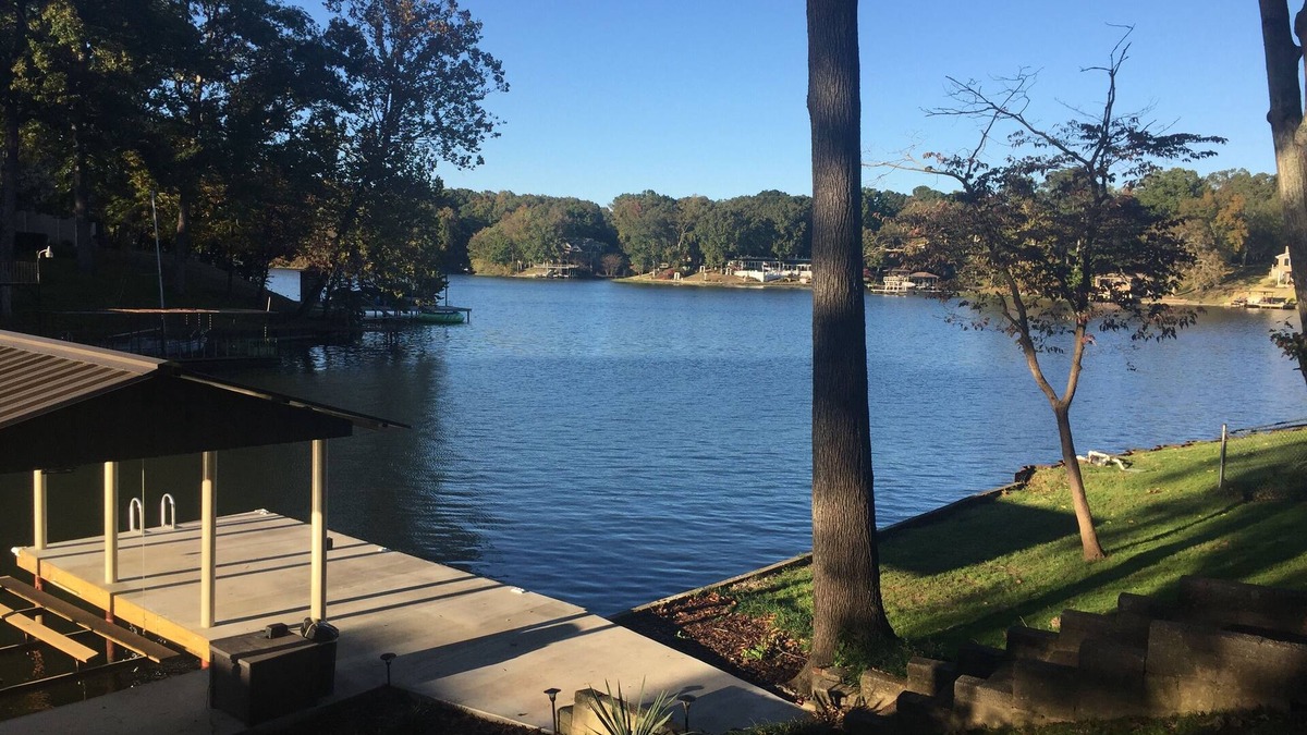 Muscle Shoals House | Clean,Quiet, great view, right on the water.n