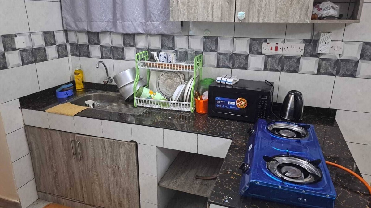 Mombasa Apartment | Clean, secure, easily accessible 1-bedroom apartment near Mombasa coastline.