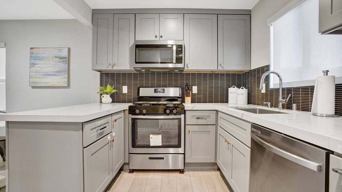 Fullerton House | Clean & Spacious 2BR/2BA Near Disney