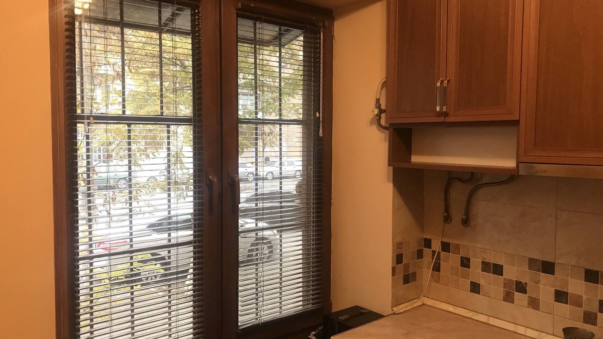 Yerevan Apartment | Clear Cozy & Modern Apartment Near Metro Station