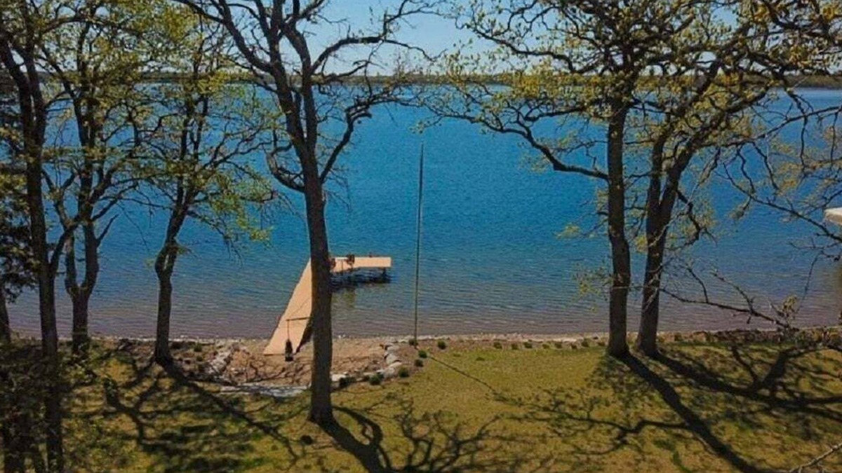 Annandale House | Clearwater Cabin Rental Snowemobile Rentals, Boat Rentals, and Jet Skis